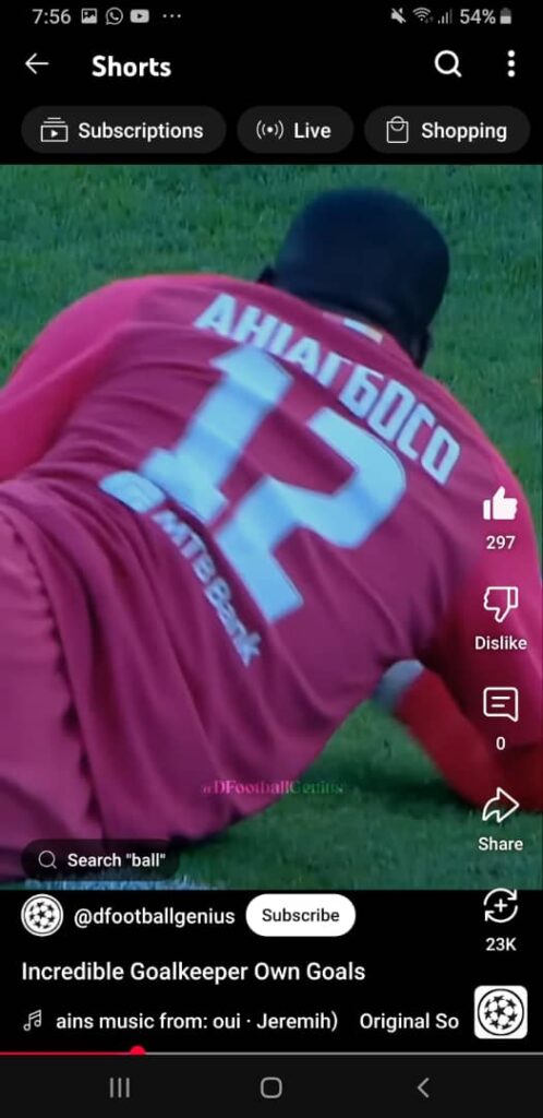 False! Goalkeeper in viral own goal video is NOT Richard Ofori